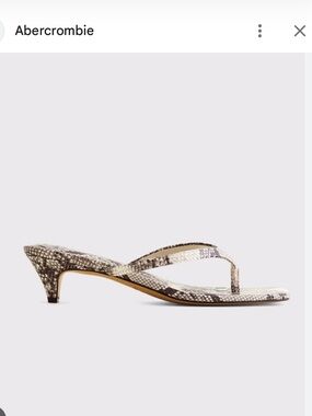 NIB Abercrombie & Fitch Snake-Print Thong Kitten Heels size 8 ~ $70